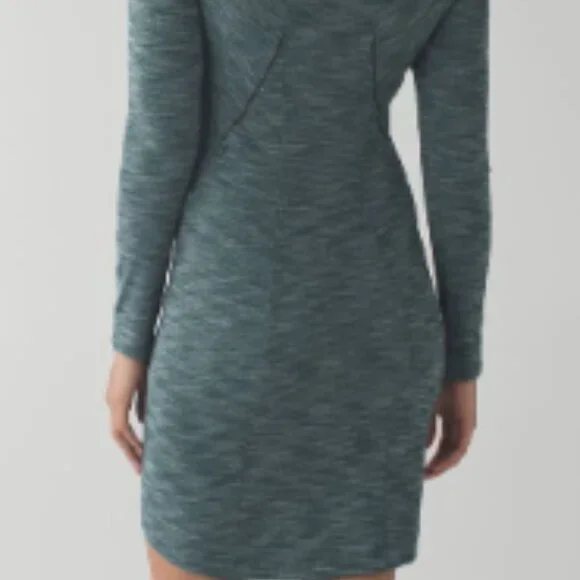 (6195) LULULEMON &go Where-To Dress *Short Sleeve - Sz 6 -Heathered Dk Fu… - Picture 4 of 8